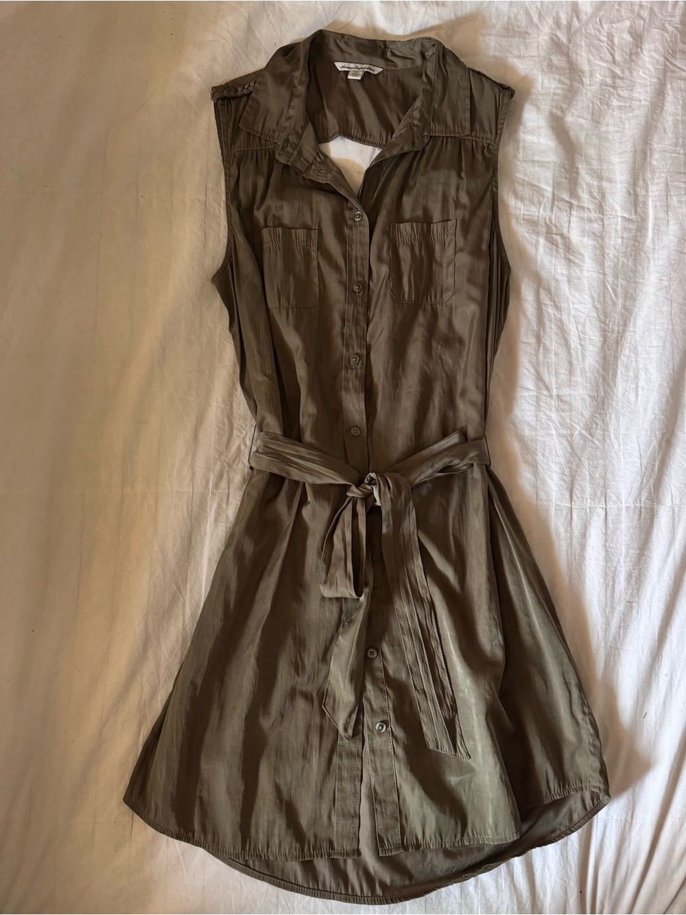 American Eagle Outfitters Sleeveless Button-Front Dress in Olive Green